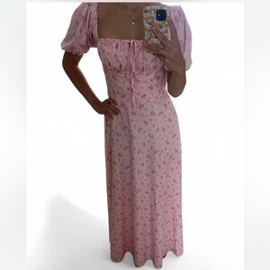 Pink floral puffy sleeve dress!